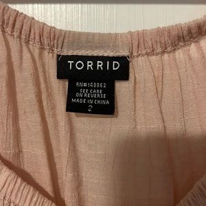 Torrid - Cute could wear off shoulder light top